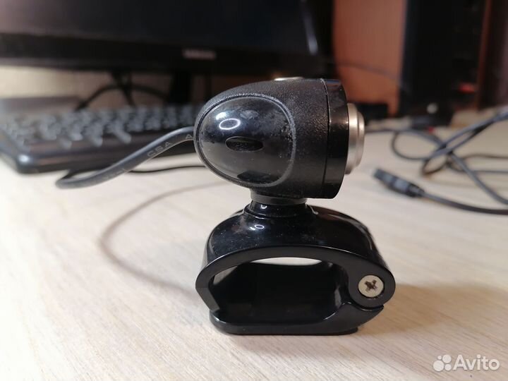 Веб-камера Genius