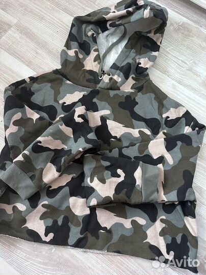 Укороченная кофта