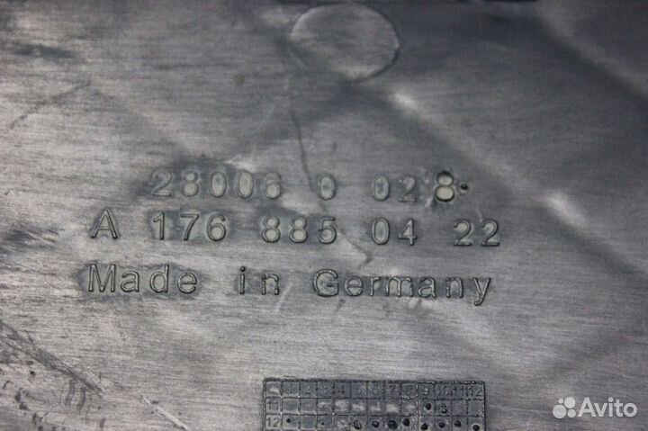 Решетка бампера правая-Mercedes Benz A-klasse W176