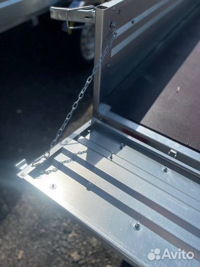 Прицеп «Спутник» 2540х1300х500 с высоким тентом