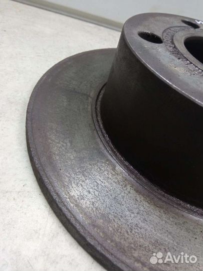 Диск тормозной задний Volkswagen Passat B5