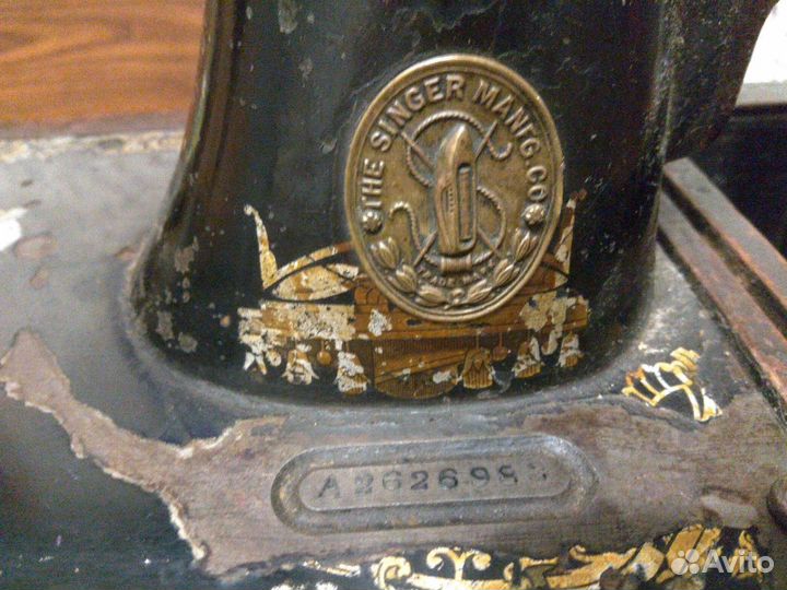 Швейная машина Singer