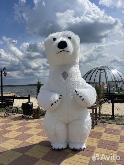 Костюм белого мишки надувной 2.6 м