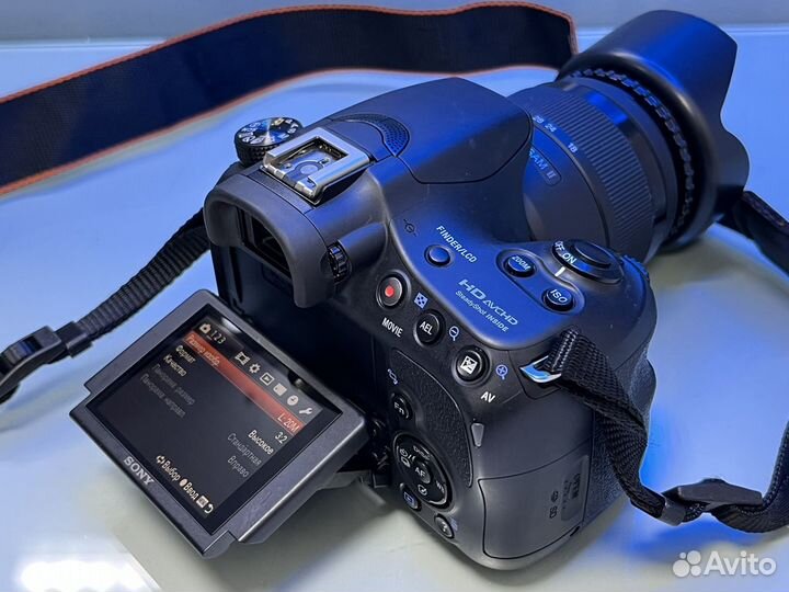 Зеркальный фотоаппарат Sony Alpha A58 Kit 18-55mm