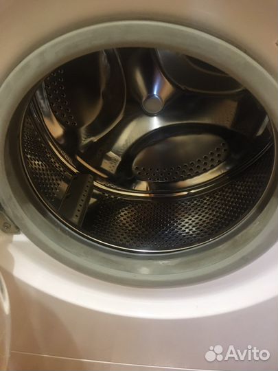 Стиральная машина бу Indesit WIsl105