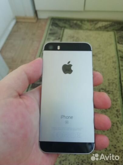 iPhone se 32gb