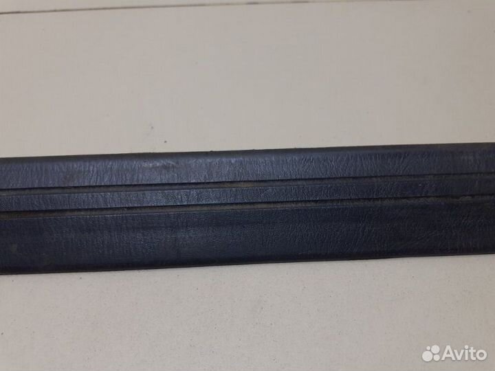 Накладка на порог (внутренняя) передняя левая