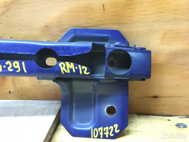 Усилитель бампера передний Nissan Liberty RM12