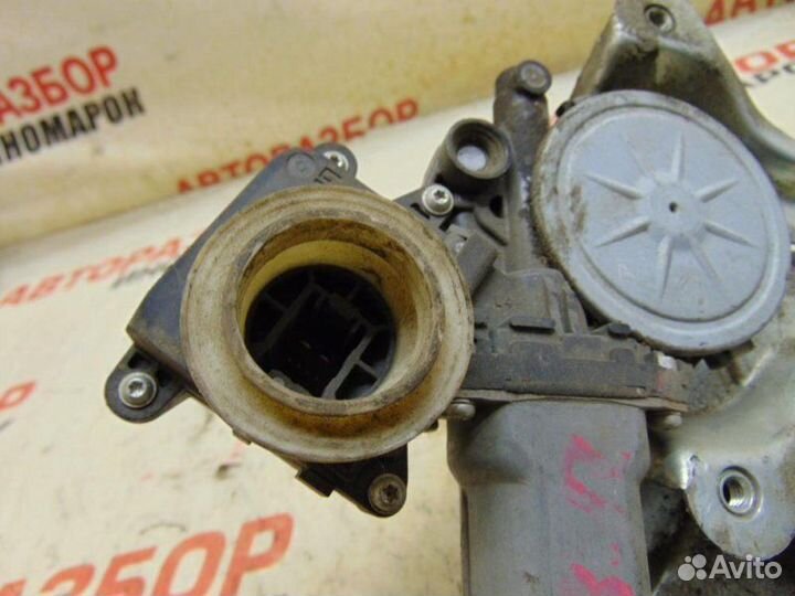 Стеклоподъемный механизм задний правый Toyota