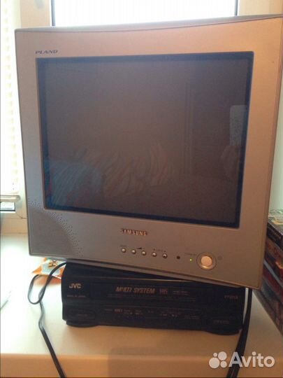 Телевизор samsung