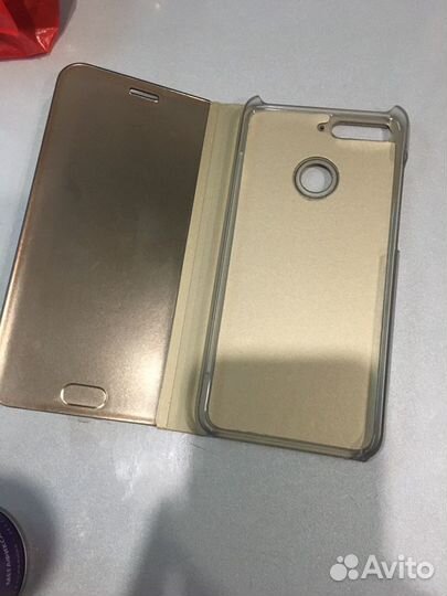 Чехол на телефон