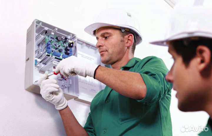 Сотрудник в бригаду слаботочников/электриков