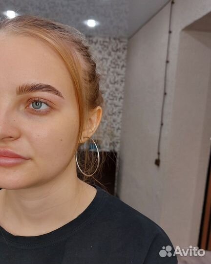 Оформление и долговременная укладка бровей