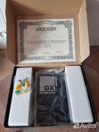 Усилитель Kicker DX250.1