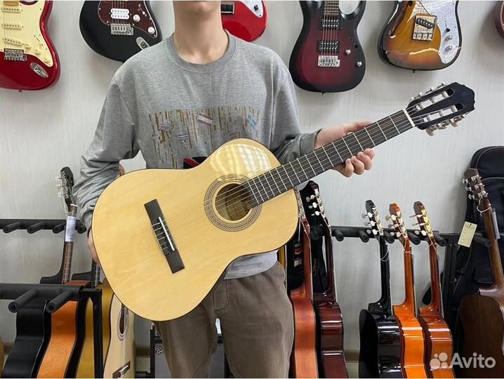 Veston C-45A 3/4 - уменьшенная классическая гитара