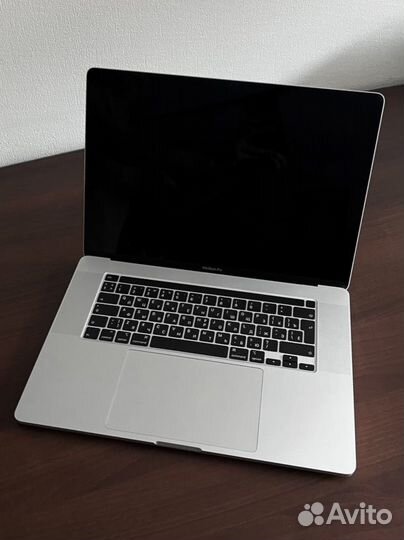 Apple macbook pro 16 2019 i7 16gb/512