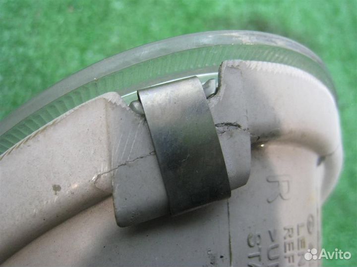 Птф передняя правая Subaru Legacy/ Outback BP/B13