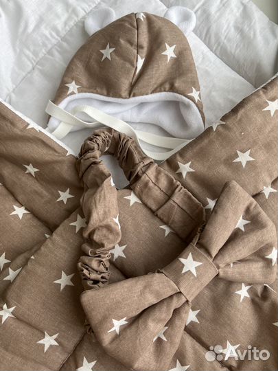 Конверт-одеяло и шапочка на выписку