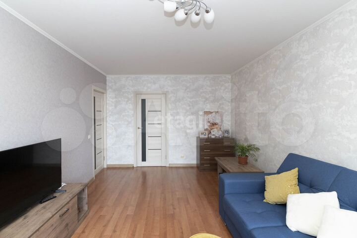 2-к. квартира, 75,5 м², 3/10 эт.