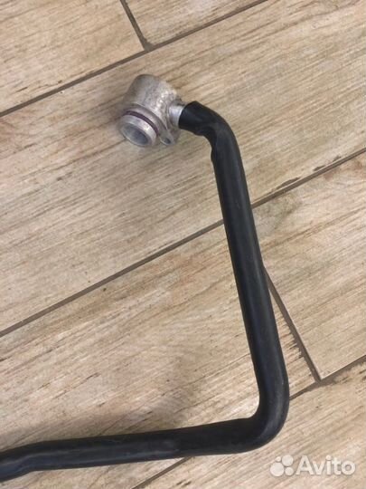 Трубка кондиционера Audi A4 B7 3.2 2006