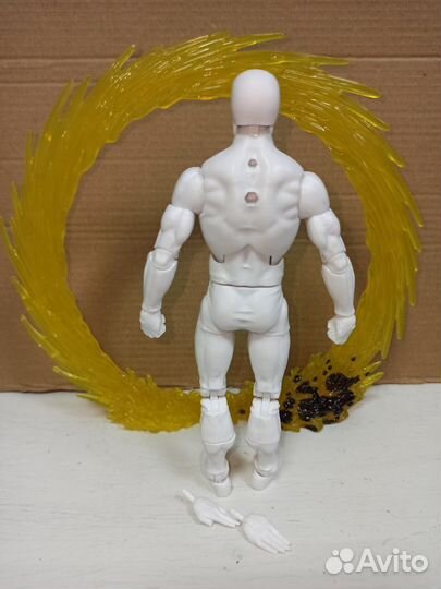 Фигурка Marvel Legends Zero из набора Marvel Legen