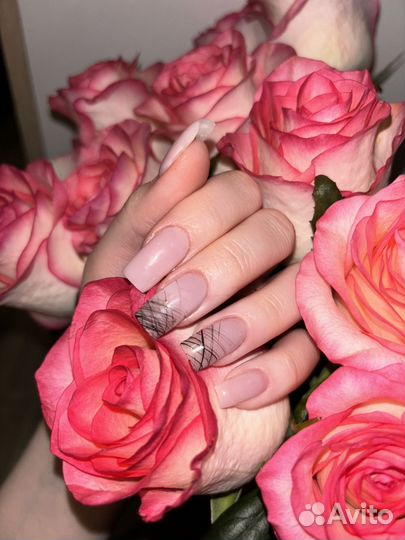 Модель на маникюр бесплатно