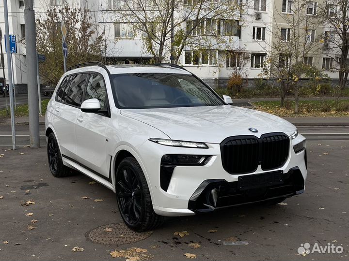 BMW X7 3.0 AT, 2024, 24 км