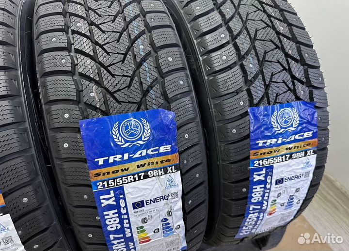Tri Ace Snow White II 215/55 R17 34H