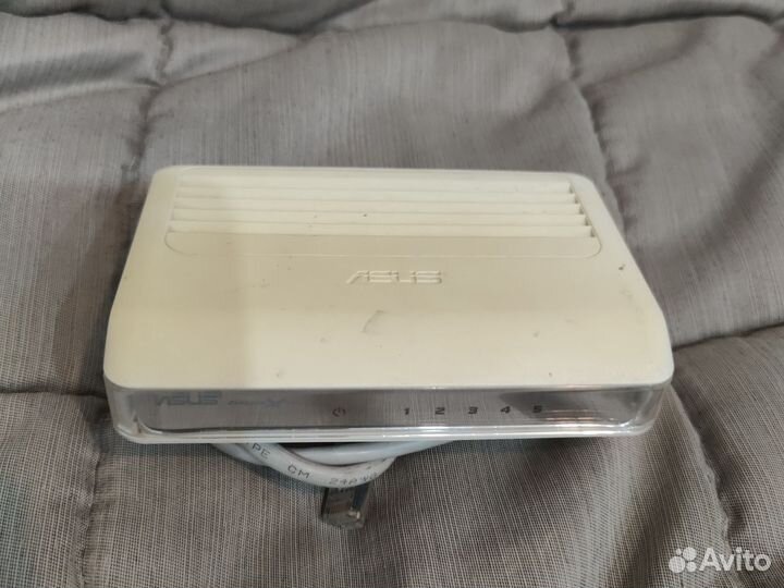 Asus RX3041v2