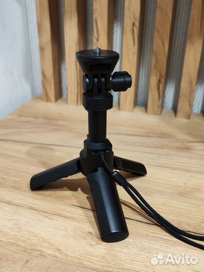 Трипод Sony VCT-STG1