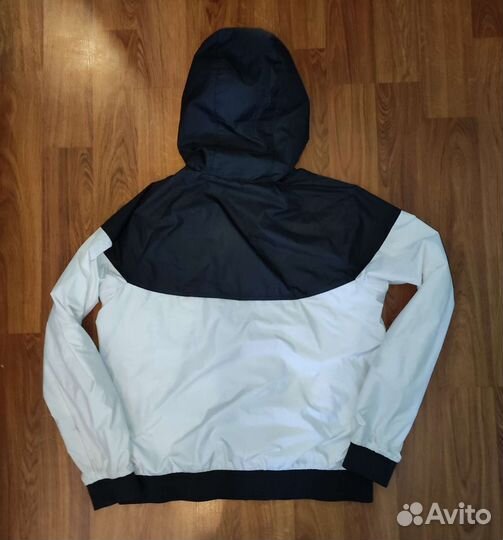 Ветровка Nike
