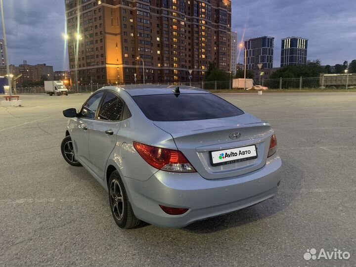 Hyundai Solaris 1.6 МТ, 2011, 215 564 км