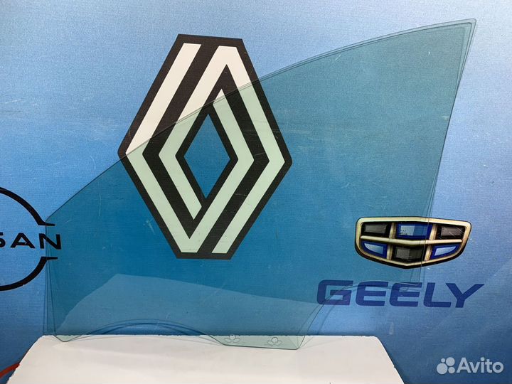 Стекло боковое двери Renault sandero stepway 2 Пра