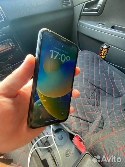 iPhone Xr, 64 ГБ