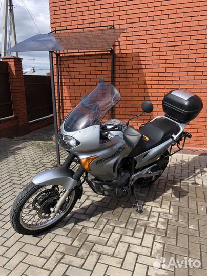 Мотоцикл Honda Transalp 650