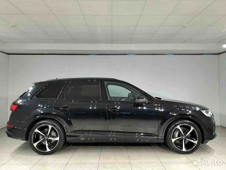 Audi Q7 3.0 AT, 2022