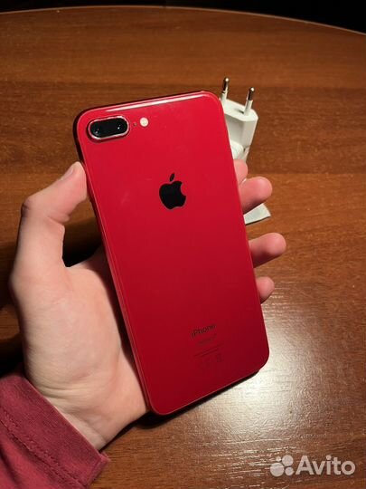 iPhone 8 Plus, 64 ГБ