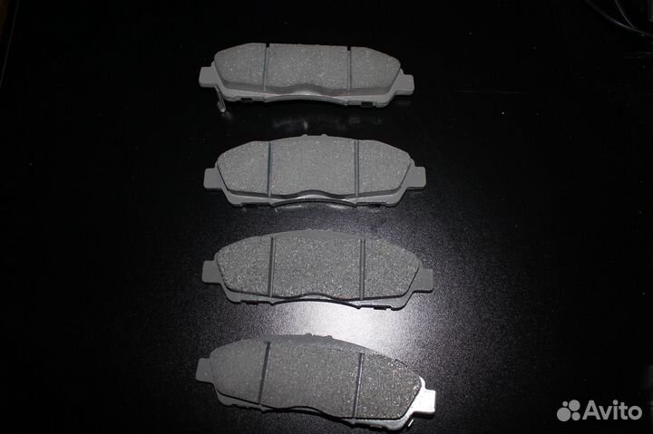 Колодки тормозные передние XT5