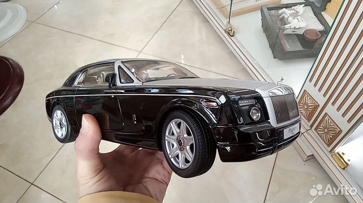 Rolls Royce Phantom Coupe 1:18 Kyosho