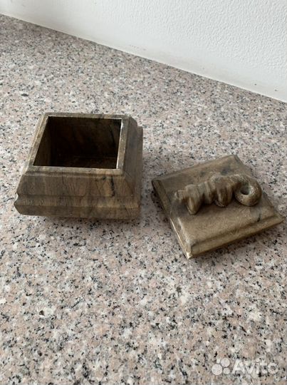 Шкатулка из природного камня