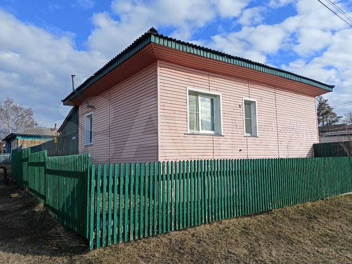 Коттедж 71,2 м² на участке 7 сот.