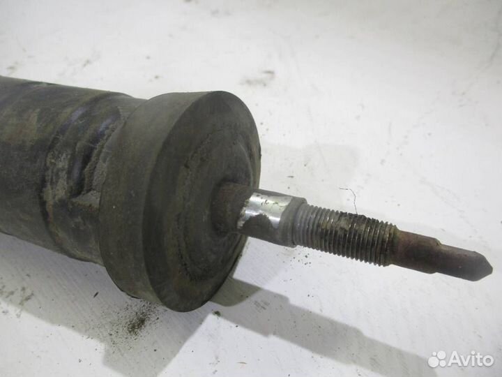 Амортизатор задний