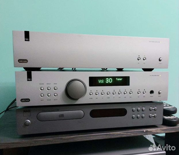 Arcam двухблочный усилитель