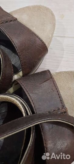 Босоножки женские