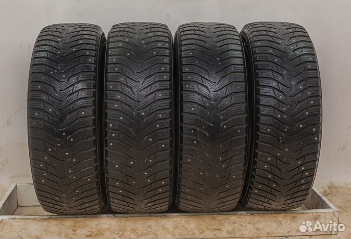 Kumho WinterCraft Ice WI31 235/65 R17 108T