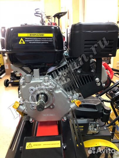 Двигатель champion G250HK