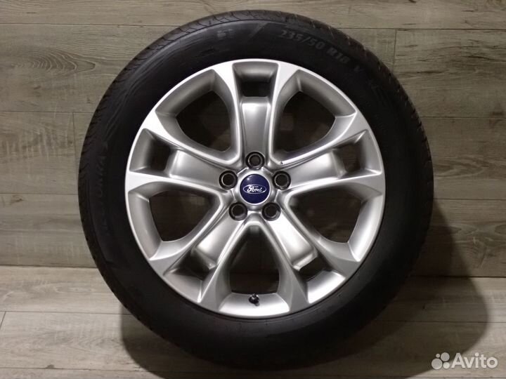 R18 Matador MP 47 Hectorra 3 235/50, PCD 5x114.3 DIA 63.3