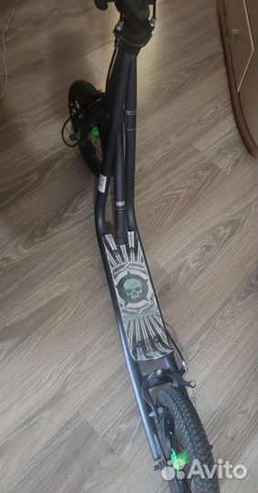 Самокат mongoose