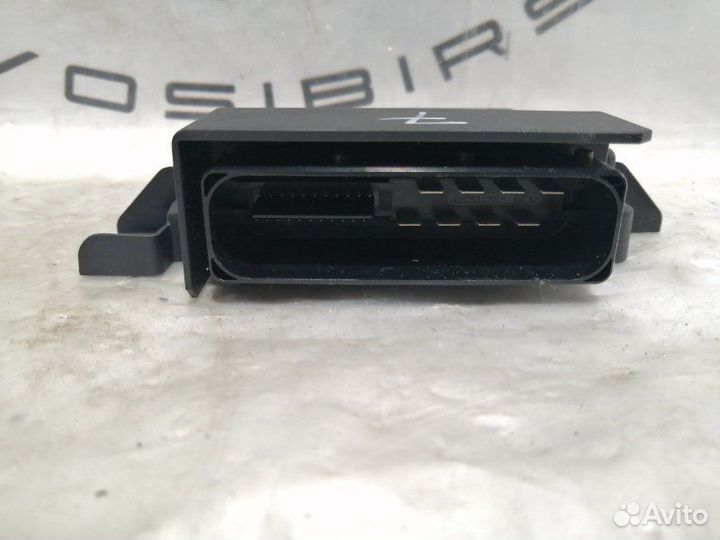 Блок управления парковочным тормозом Volkswagen P