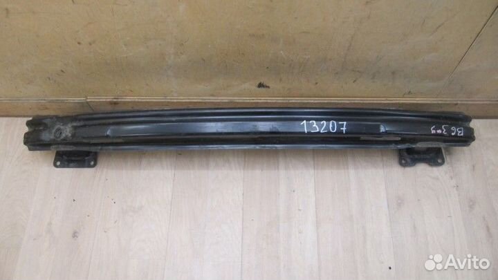 Усилитель заднего бампера Volkswagen Passat B6 200